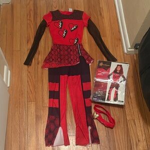 Spirit Halloween Disney Descendants Princess Red Costume ♥️
